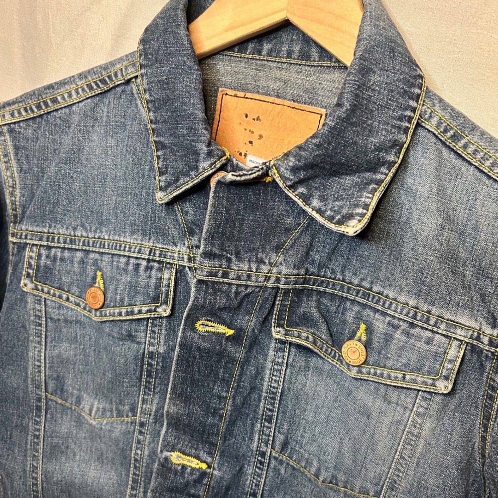 Old Navy Denim Trucker Jacket Women 8 Blue Medium Wash Cotton Button Up Classic